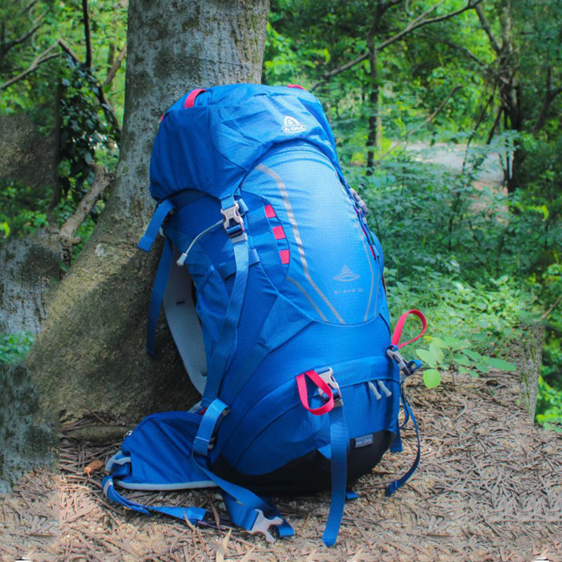 40L Tactical Mountain Backpack for Hiking and Climbing